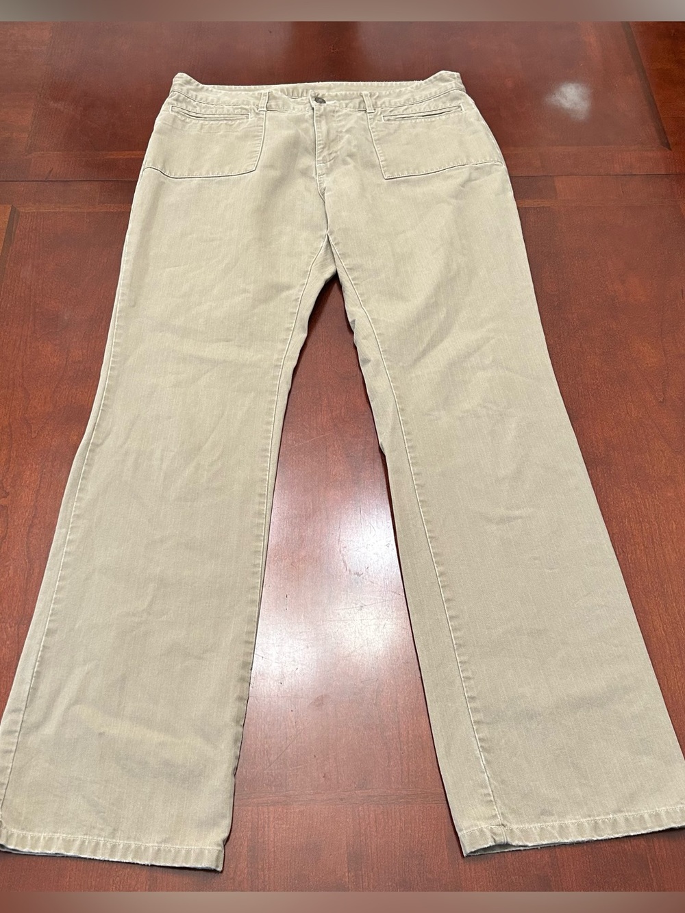 Old Navy Women’s 100% Cotton Pant in Light Khaki with Subtle Herringbone Stripe